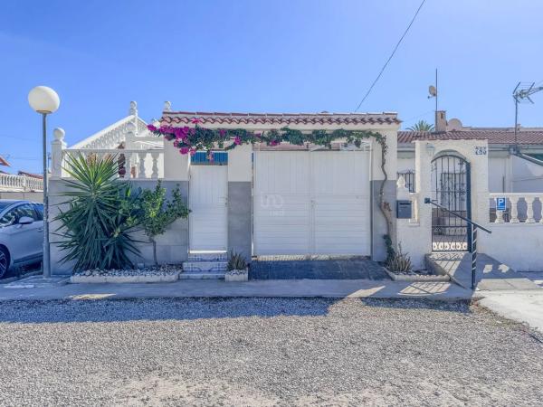 Chalet en Urbanización Torreta II, 783