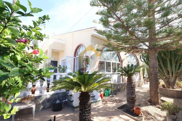 Chalet en Barrio La Siesta - El Salado - Torreta