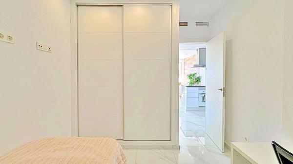 Chalet adosado en avenida de Torrevieja, 179 a