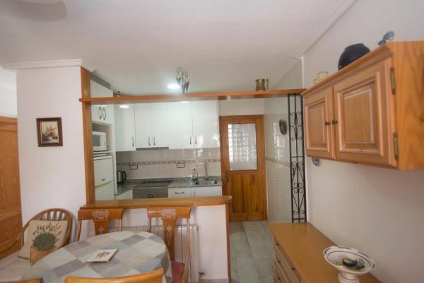 Chalet pareado en calle la Sagra