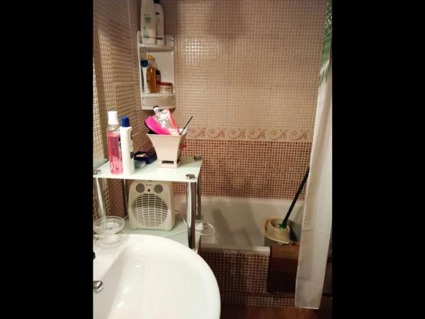 Piso en calle Caritas