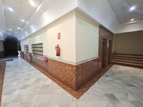 Piso en calle Caritas