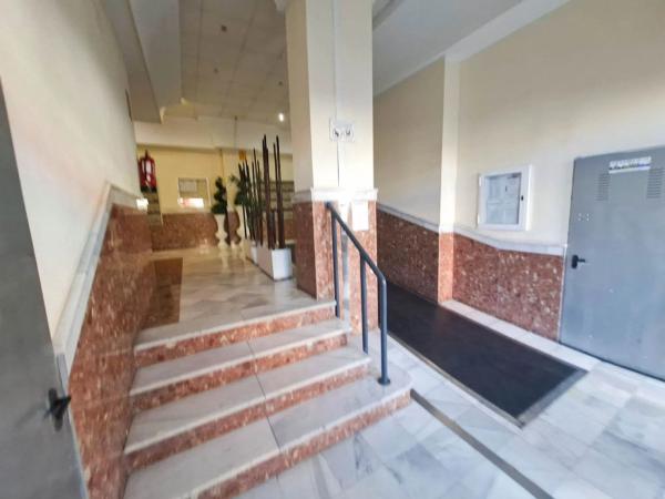 Piso en calle Caritas