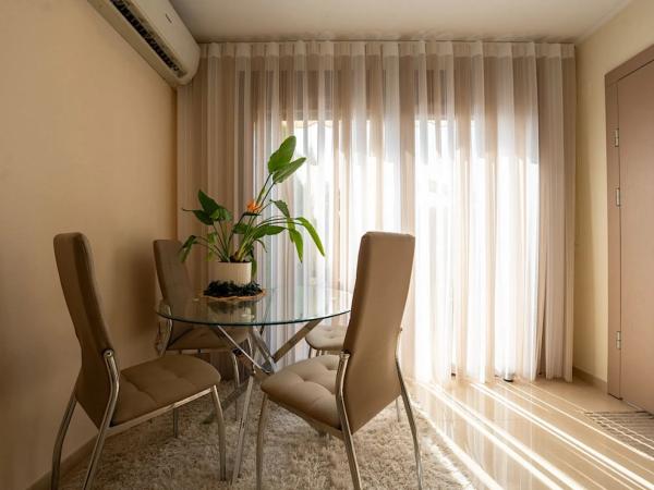 Chalet en Barrio Parque Acuático - Sector 25