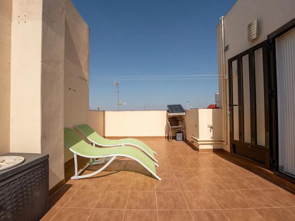 Chalet en Barrio Parque Acuático - Sector 25