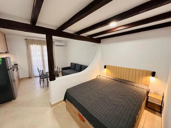 Estudio en avenida Roentgen, 2