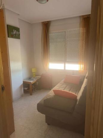 Piso en calle Bella Antonia, 4