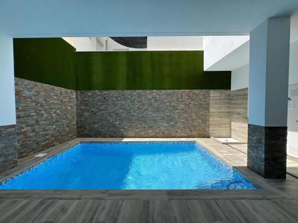 Ático en calle Ramón Gallud, 211