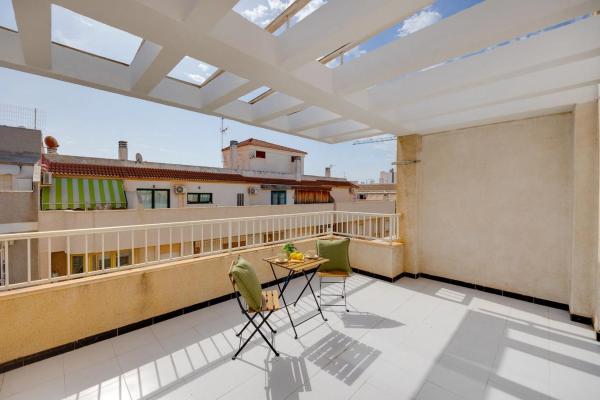 Ático en calle la Sal, 25