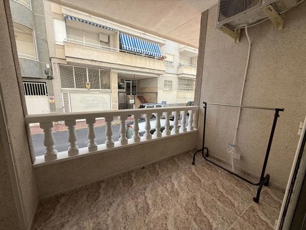 Piso en calle Capitán García Gea