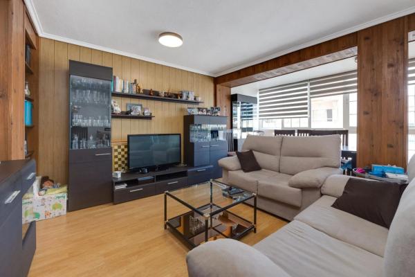 Piso en calle Caballero de Rodas