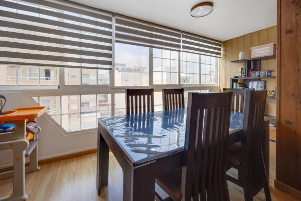 Piso en calle Caballero de Rodas