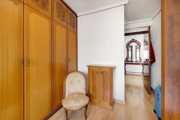 Piso en calle Caballero de Rodas