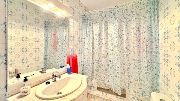 Piso en calle Bajamar, 2