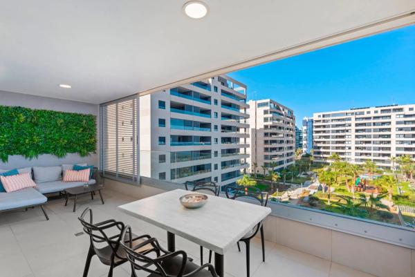 Piso en calle del Tornado, 2