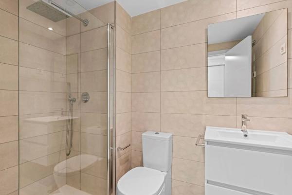 Piso en calle del Tornado, 2