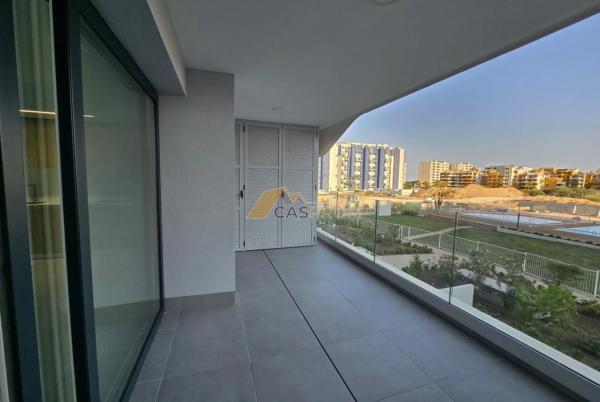 Piso en avenida de las Olas, 60