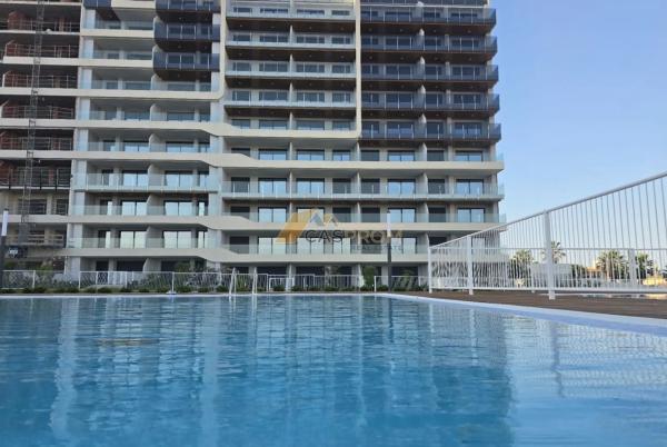 Piso en avenida de las Olas, 60