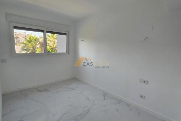 Piso en avenida de las Olas, 60