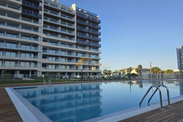 Piso en avenida de las Olas, 60