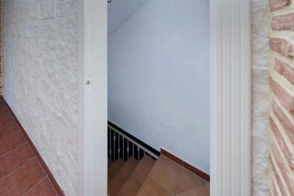 Casa independiente en calle Catral