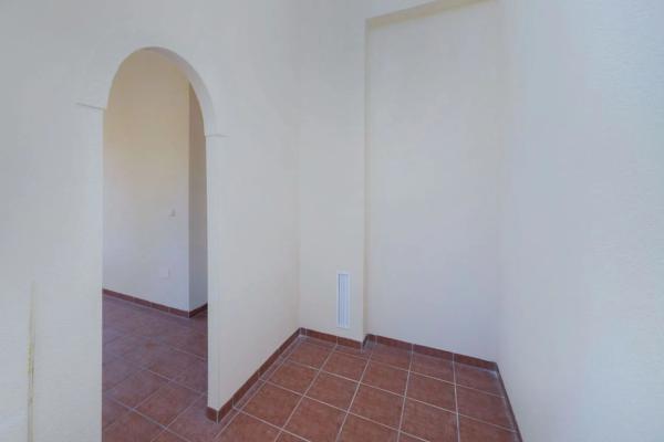 Casa independiente en calle Catral