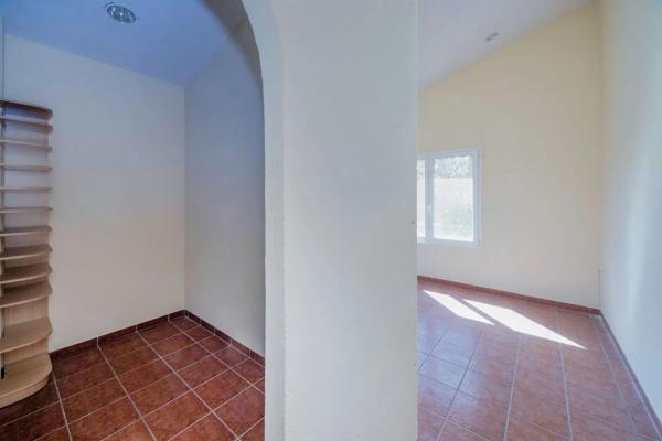 Casa independiente en calle Catral