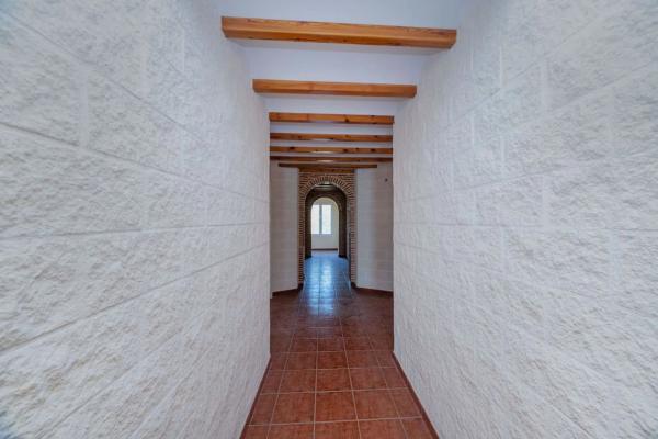 Casa independiente en calle Catral