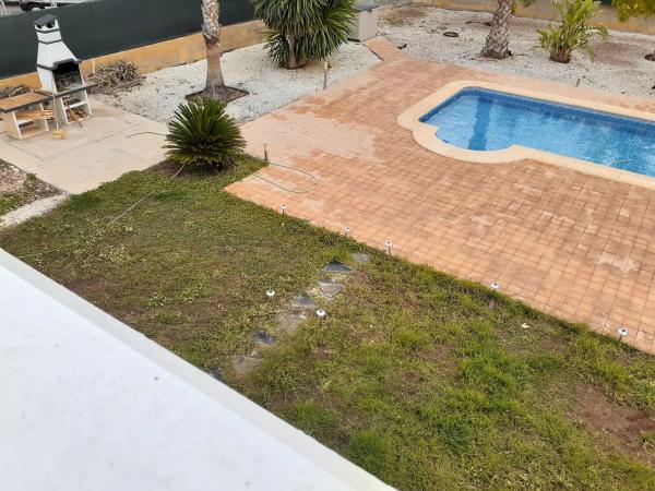 Casa independiente en plaza Altabix, 112