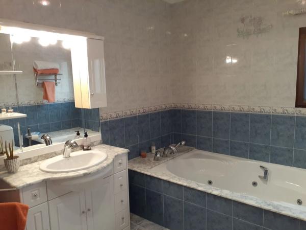 Casa independiente en plaza Altabix, 112