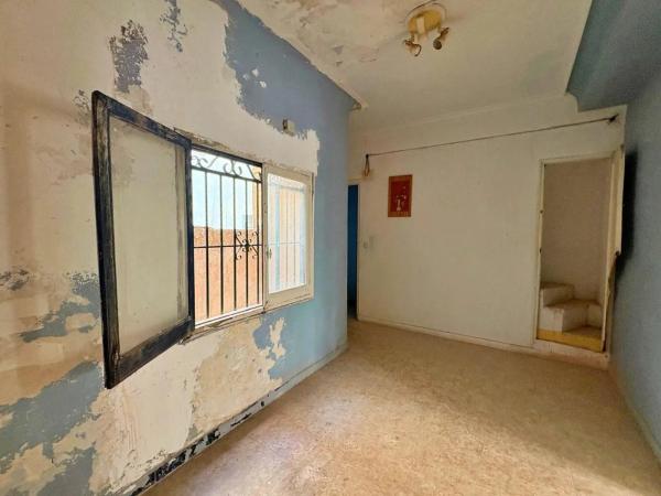 Casa independiente en calle Verónica, 21