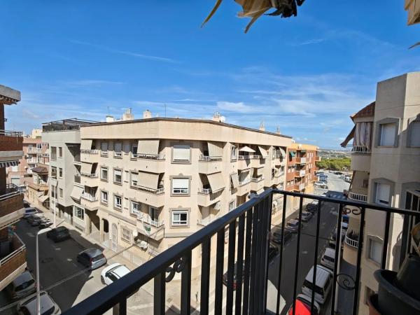 Piso en calle Galeote