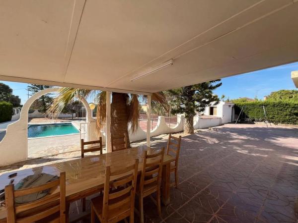 Casa independiente en camino del Tío Pau