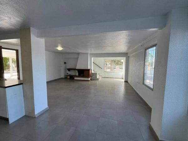 Casa independiente en camino del Tío Pau