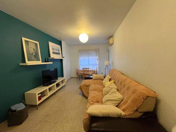 Piso en calle Diego Fuentes Serrano