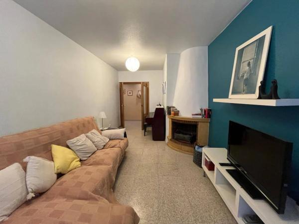 Piso en calle Diego Fuentes Serrano