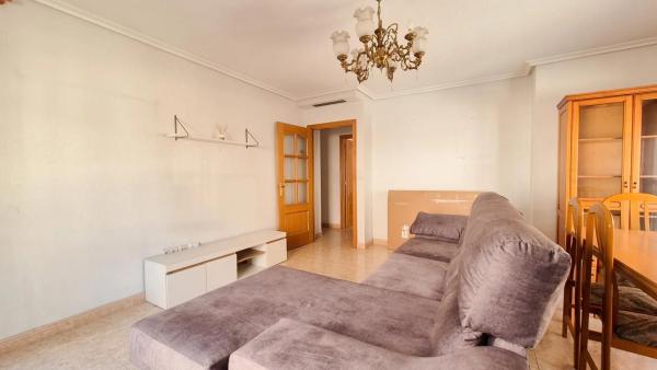 Piso en Barrio Carrús Este