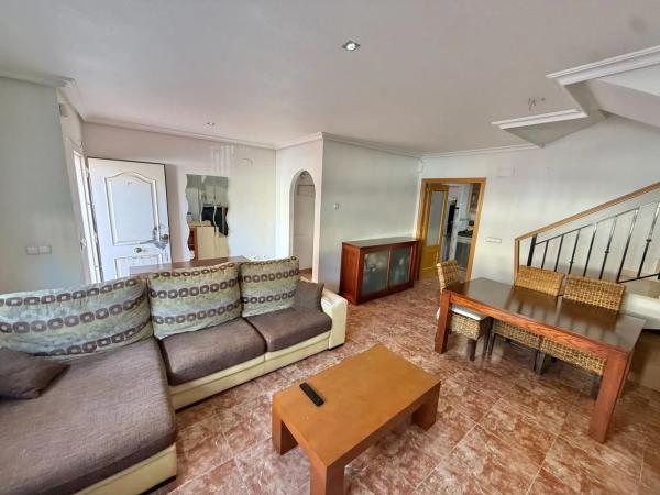 Chalet adosado en calle Alcalde Juan Hernández