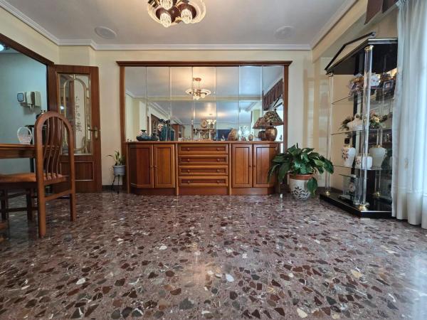 Piso en Barrio Pont Nou-Corazón de Jesús