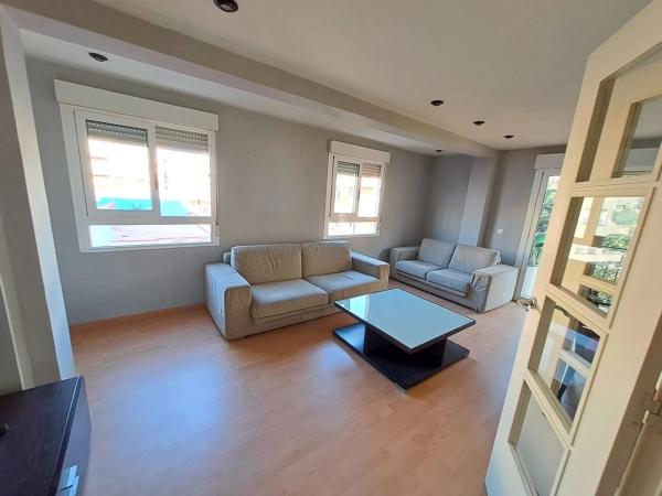 Piso en calle Capità Gaspar Ortiz