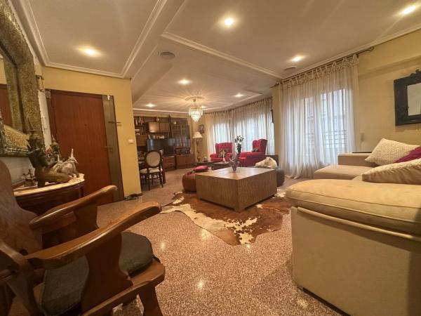 Piso en calle Mariano Luiña, 6