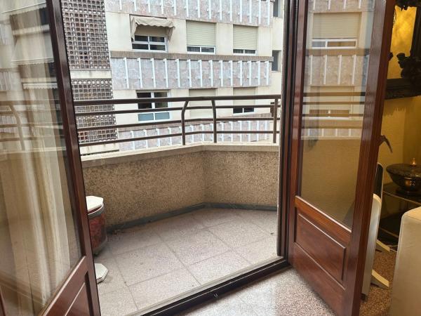 Piso en calle Mariano Luiña, 6