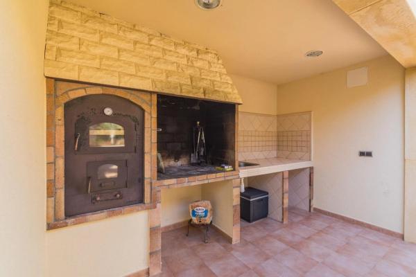 Casa independiente en calle la Encina