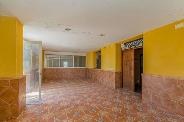 Casa independiente en camino de la Vallverda