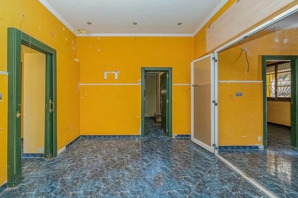 Casa independiente en camino de la Vallverda