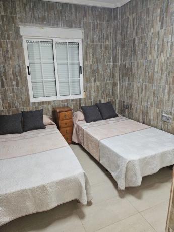 Casa independiente en calle Bahia, 18