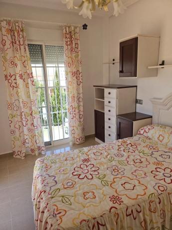 Casa independiente en calle Bahia, 18