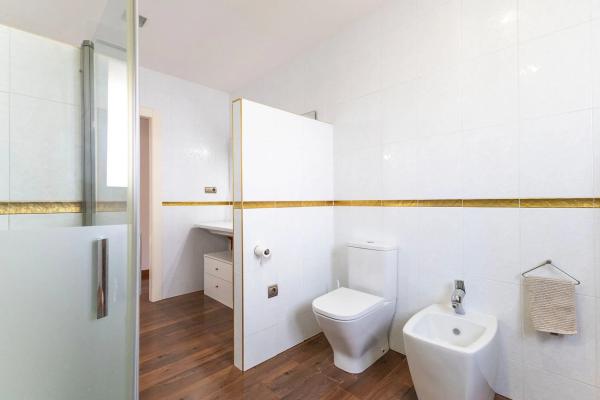 Casa independiente en calle Francisco Mollà Soler