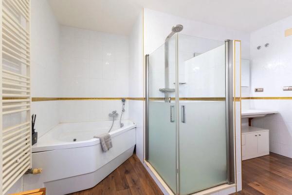 Casa independiente en calle Francisco Mollà Soler