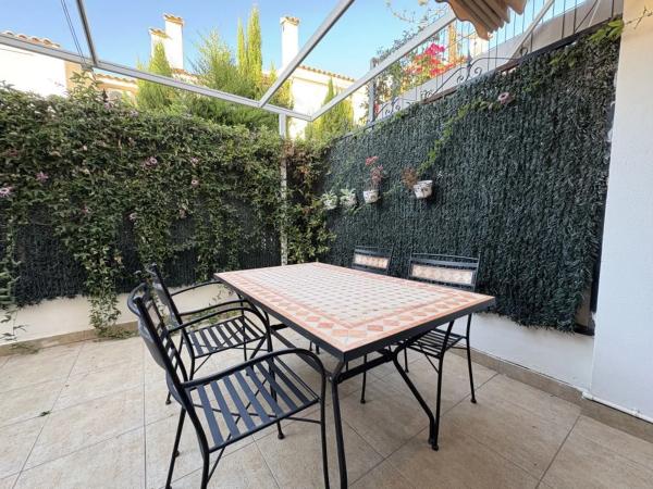 Chalet en calle Monte de Santa Pola